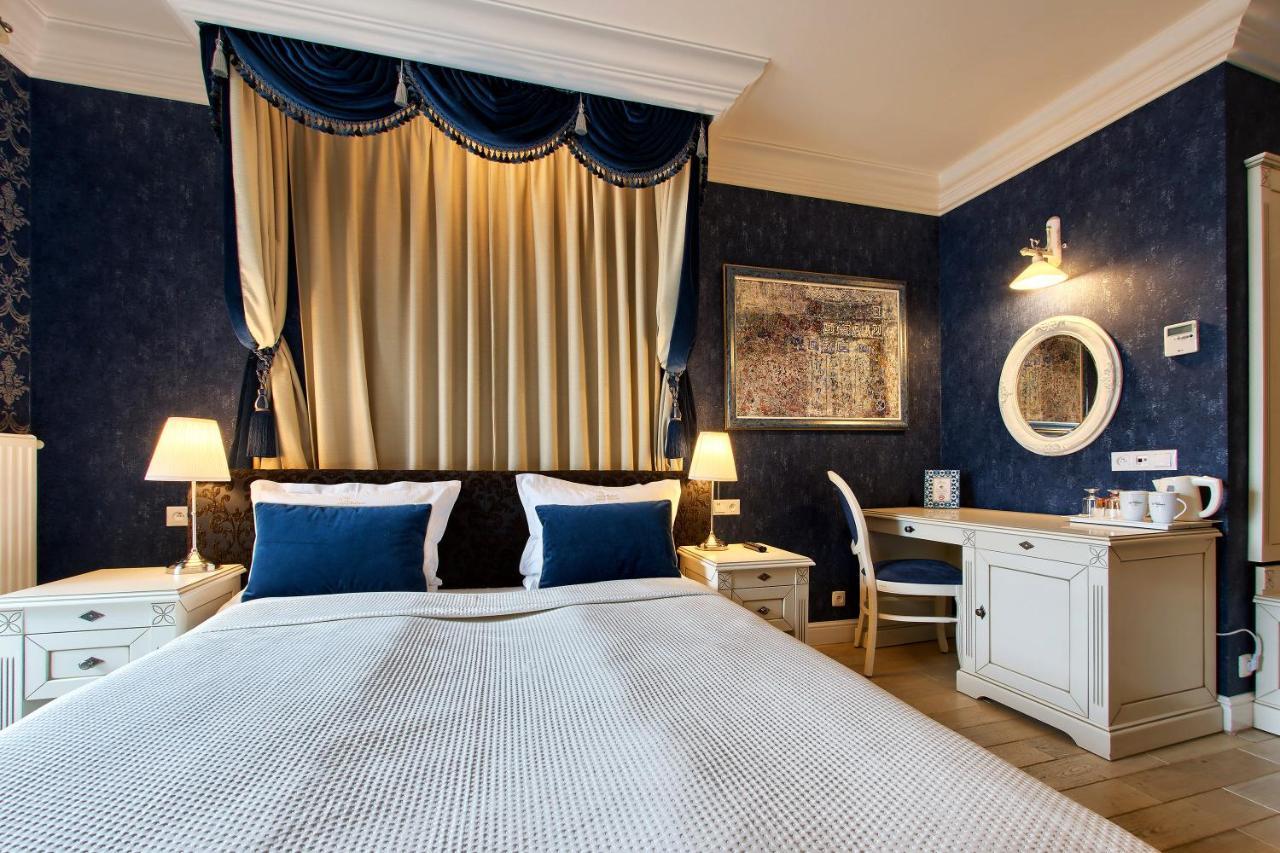 Sleepwalker Boutique Suites Breslavia Esterno foto