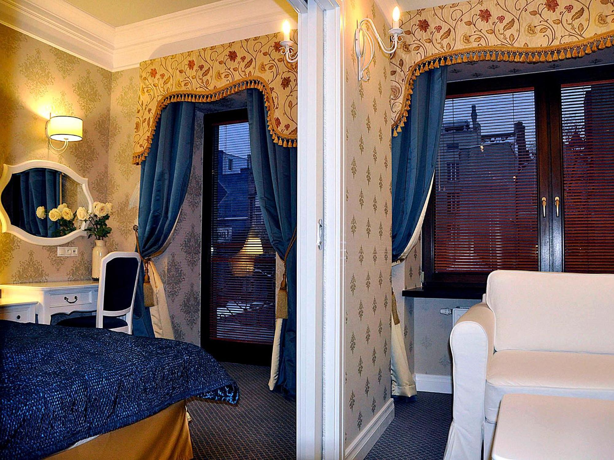 Sleepwalker Boutique Suites Breslavia Esterno foto