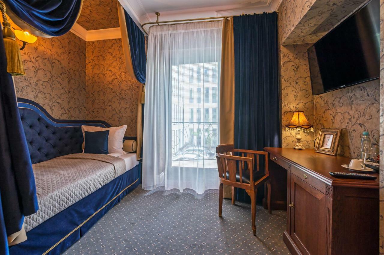 Sleepwalker Boutique Suites Breslavia Esterno foto