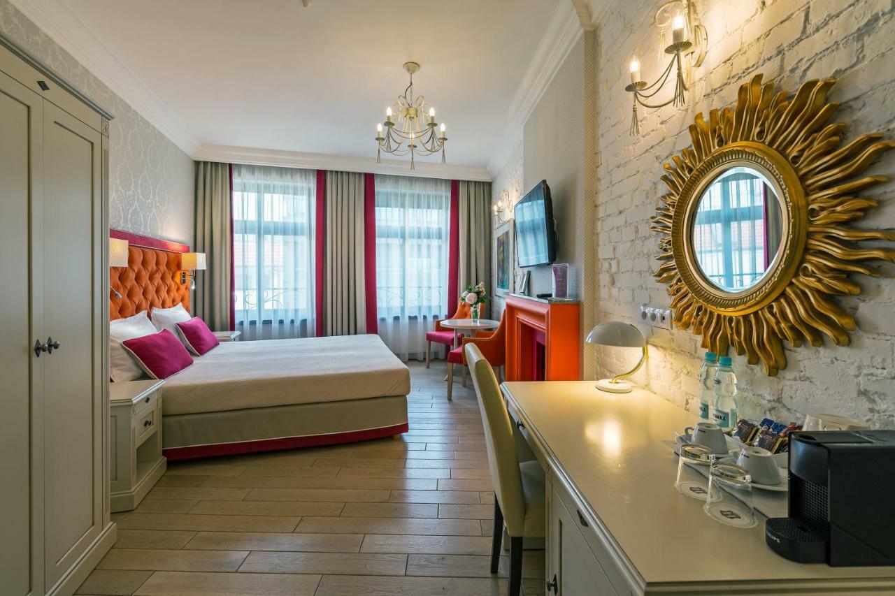Sleepwalker Boutique Suites Breslavia Esterno foto